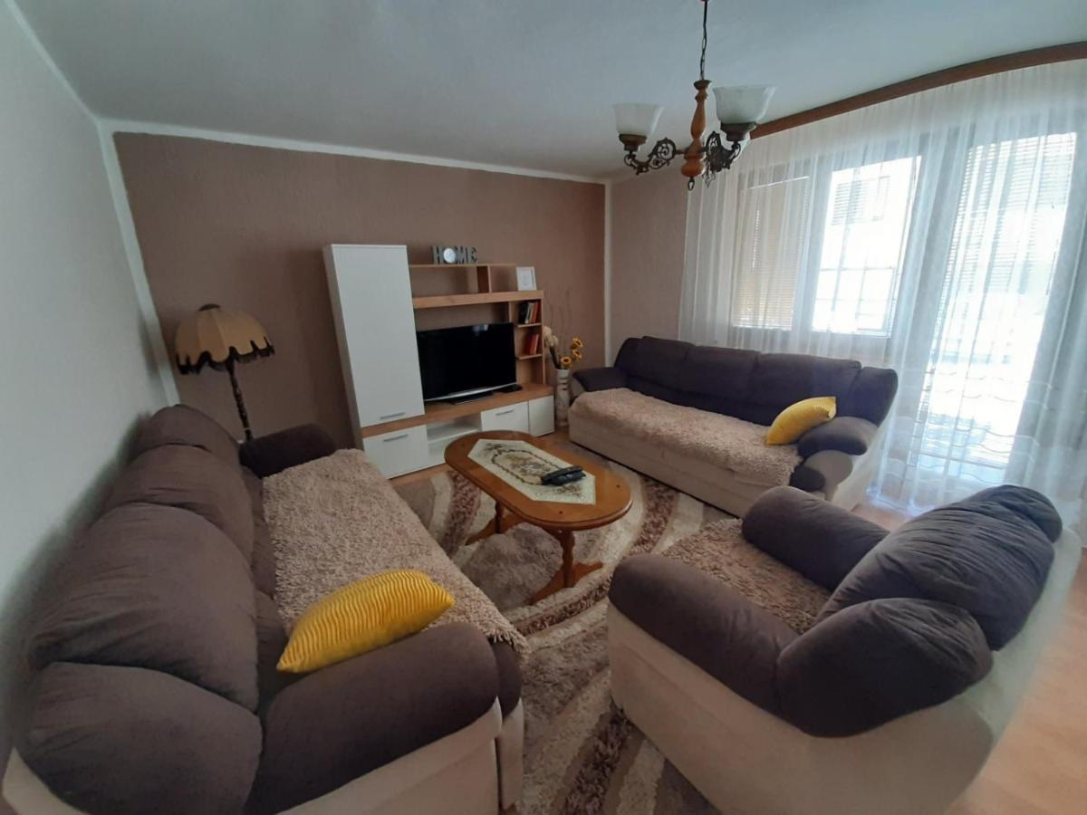 Apartman Lara Φότσα Εξωτερικό φωτογραφία
